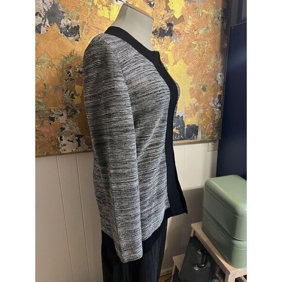 Gorgeous Gray Misook Cardigan With Hook and Eye Closures and Black Trim Large - Picture 2 of 7